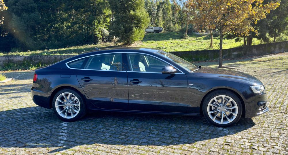 Audi A5 Sportback 2.0 TDI 150cv * S-line * Automatico * Nacional *