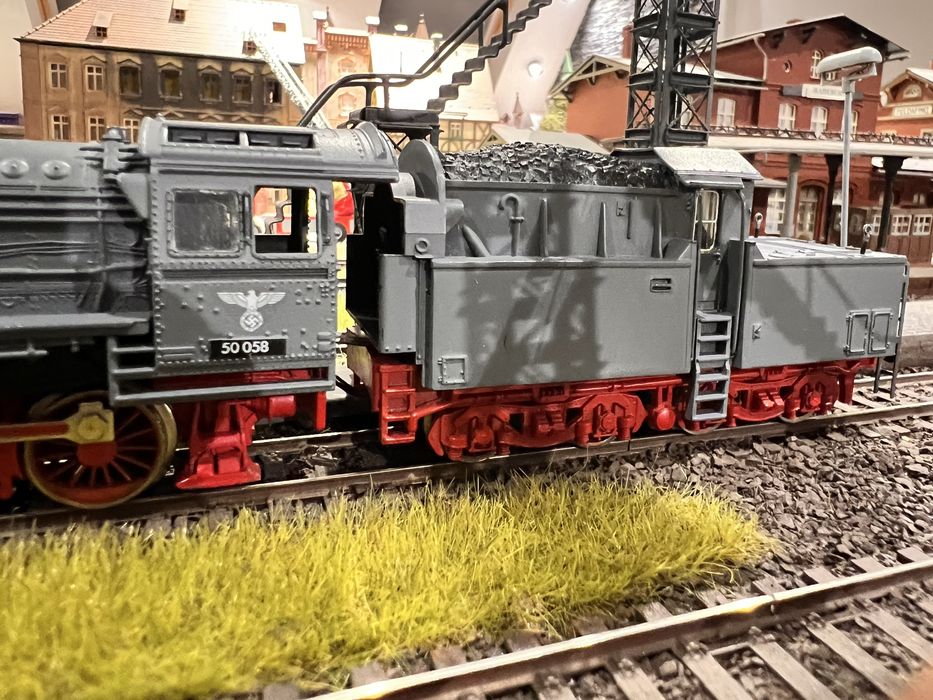 Parowóz BR 50 Fleischmann H0 cyfra