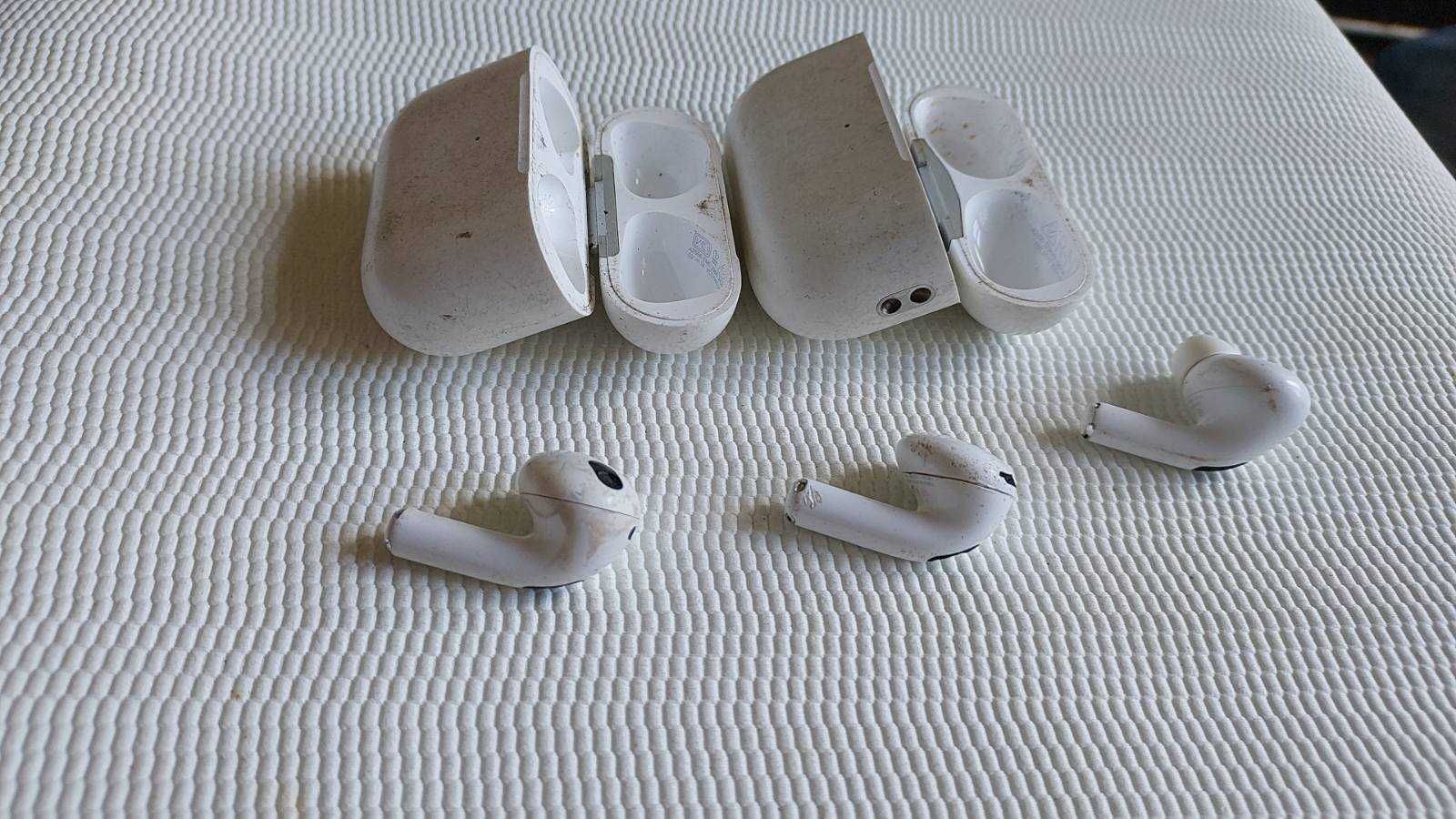 Apple AirPods A2700 A2566 A2698 A2565 A3055 на запчастини