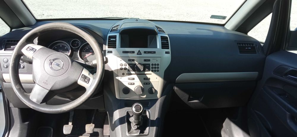 Sprzedam Opel Zafira