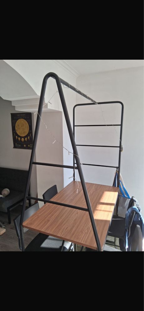 Mesa alta IKEA Håverud com conjunto de 4 cadeiras STIG
