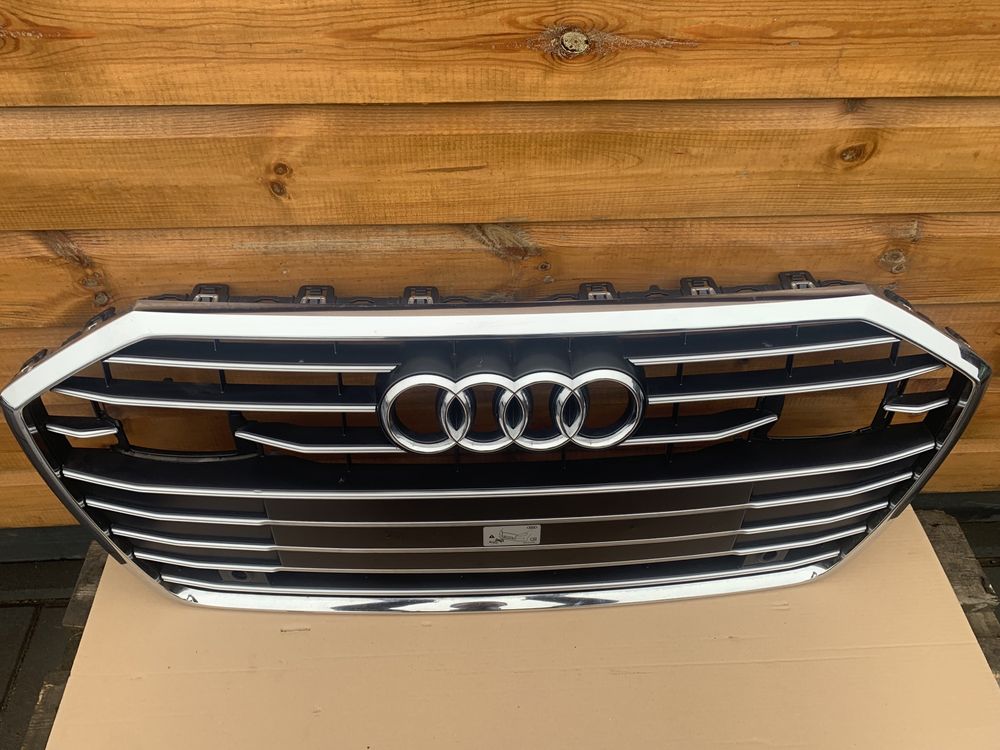 Audi A6 C8 S-LINE atrapa grill 4K0