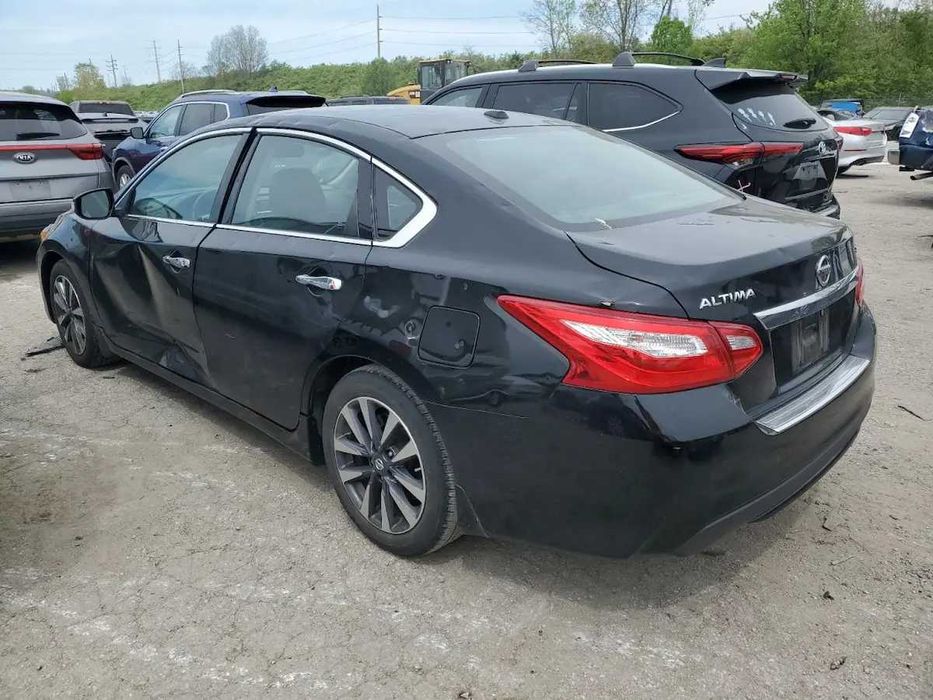 Капот та інше Nissan Altima III IV V VI розборка