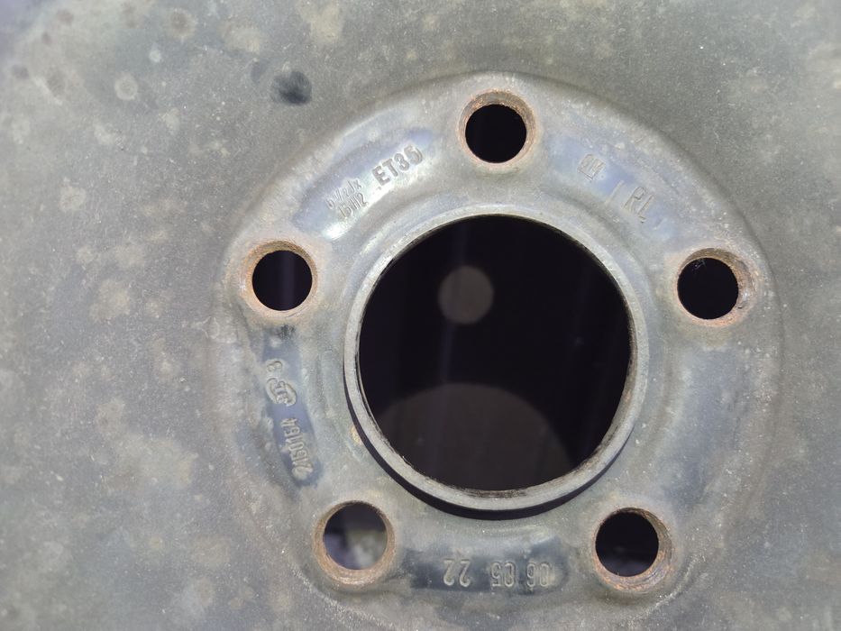 Зимова гума Goodyear Ultragrip 91Т 195/65 r15