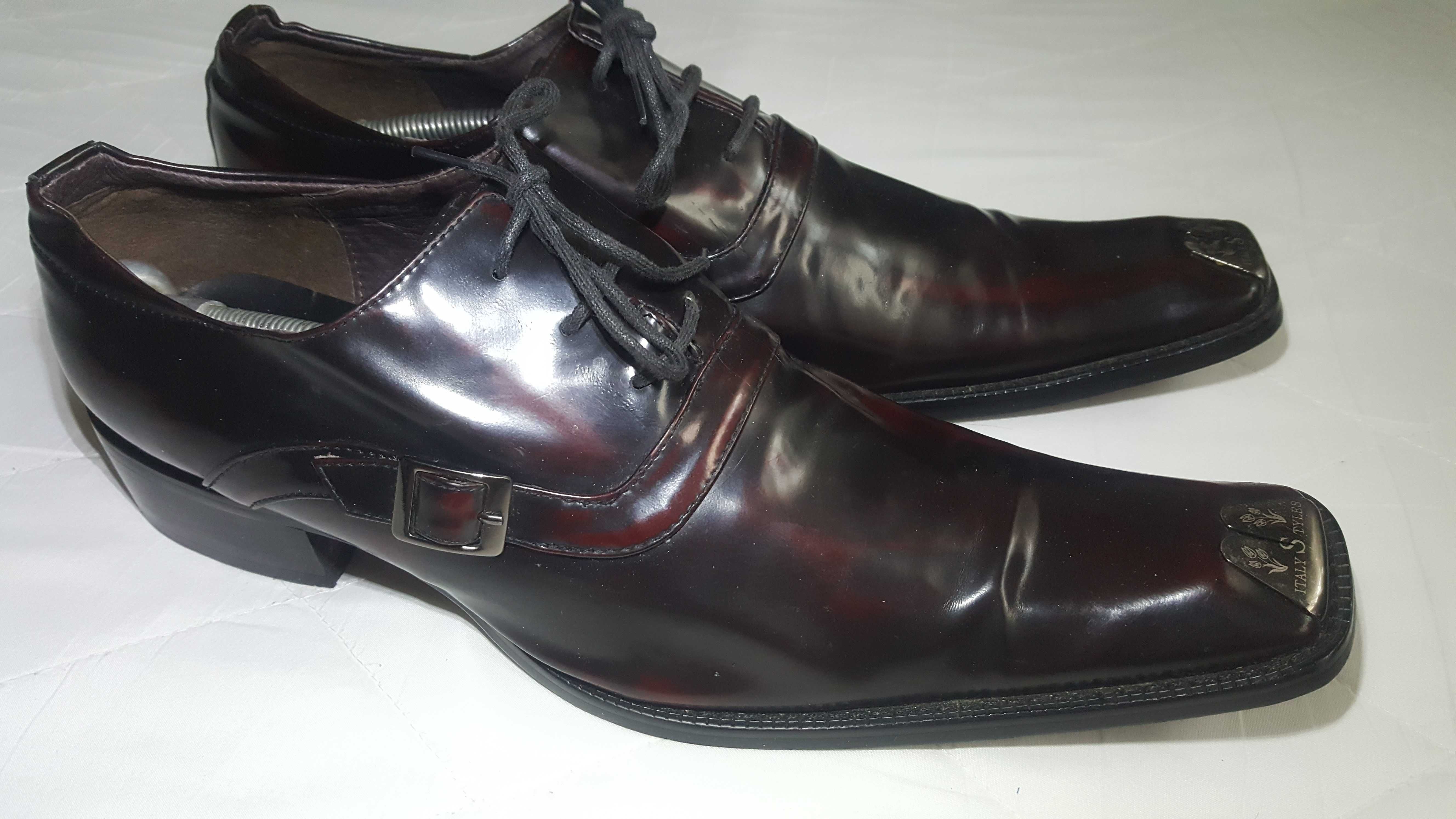 włoskie eleganckie buty 44