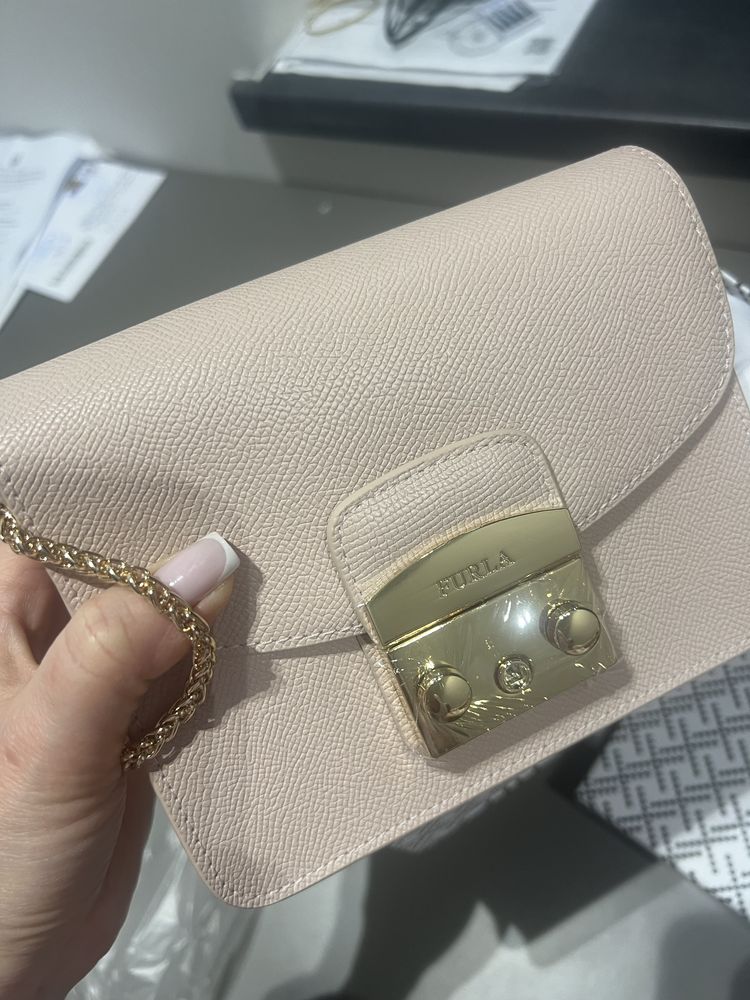 Сумка furla оригінальна (чорна,біла, коричнева, пудра)