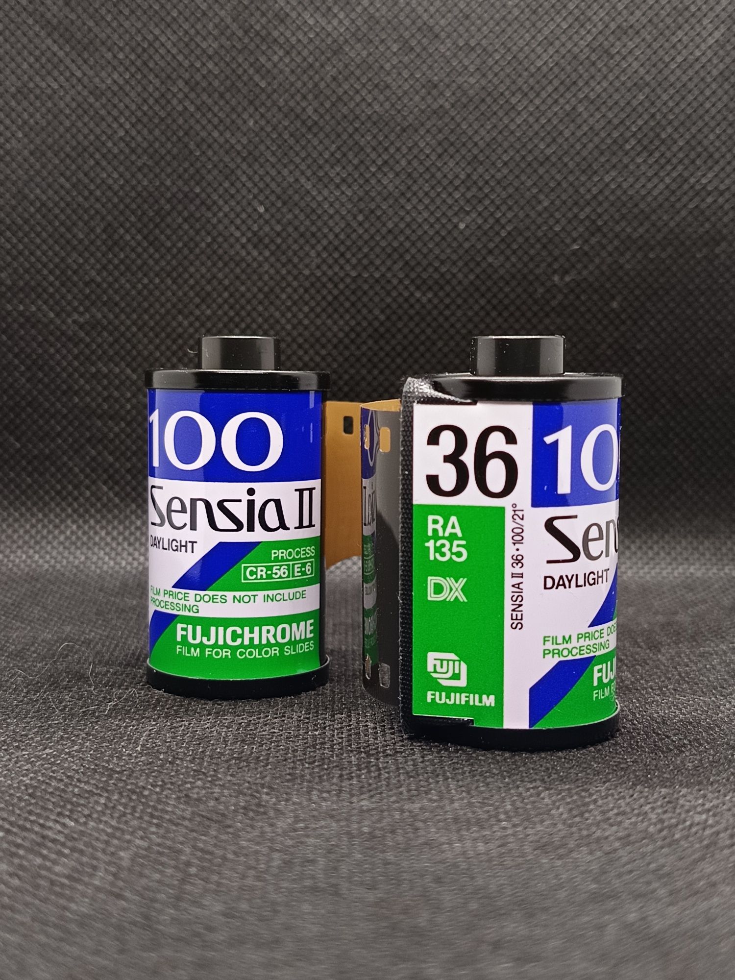 Rolo fotográfico Fujifilm Fujichrome Sensia II (35mm)