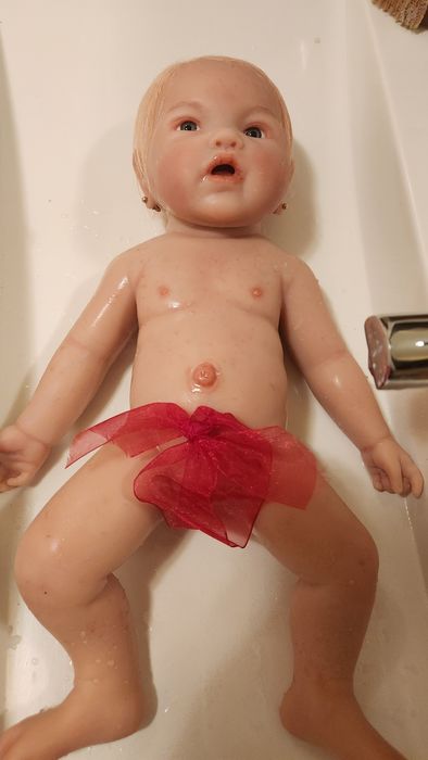Bebé silicone sólido