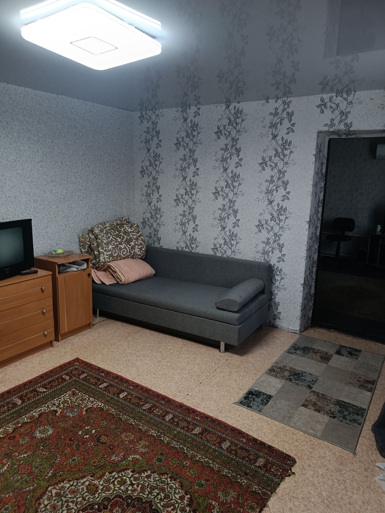 Продаю 2к квартиру в общем дворе на Спасской