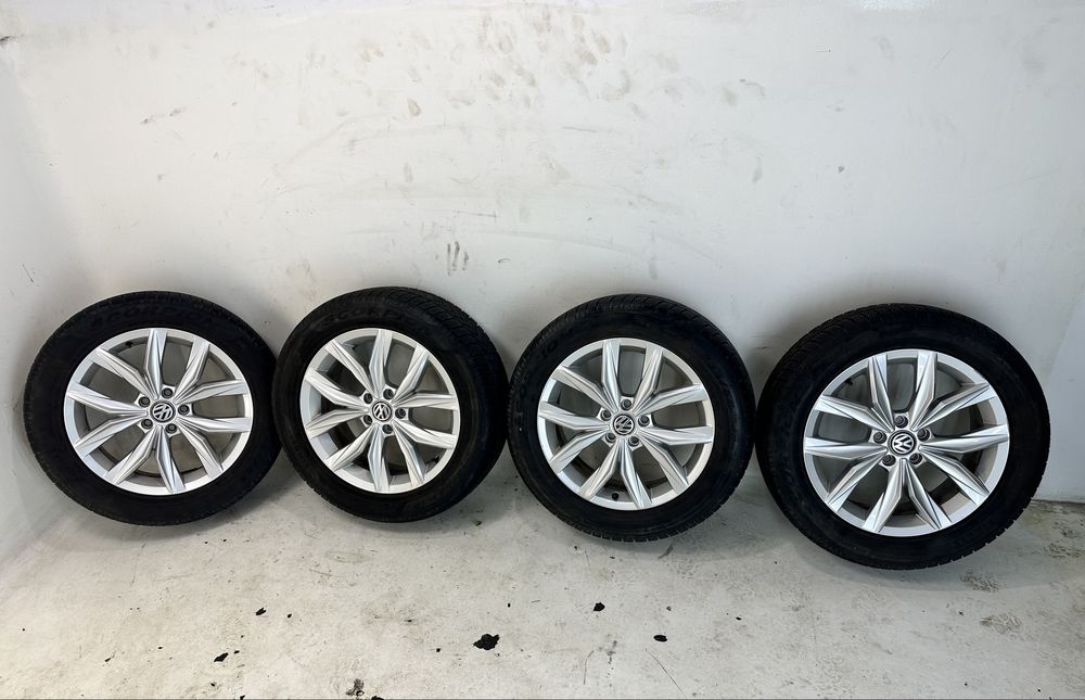 VW Tiguan II koła felgi 18’’ 5x112 ET43 opony Pirelli 235/55/18 zima