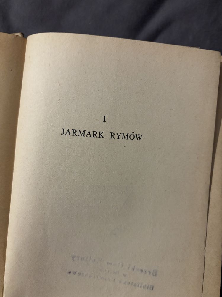 Ksiazka Julian Tuwim Jarmark Rymów z 1958 roku.