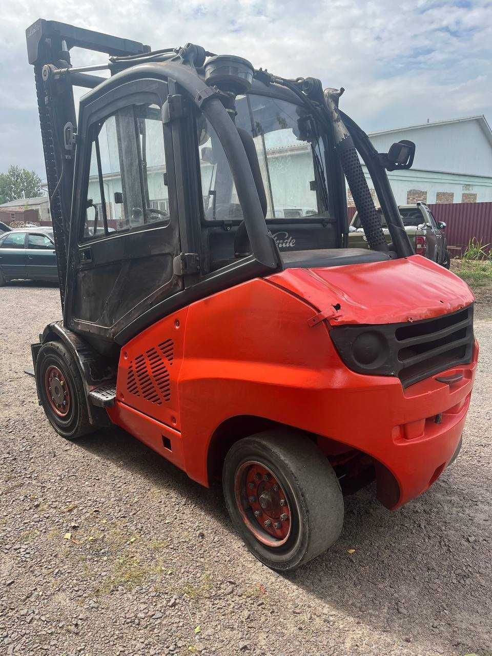 Продам навантажувач Linde H50 D