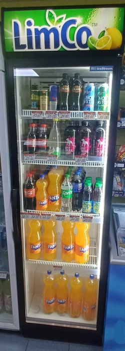 Холодильники для напоїв