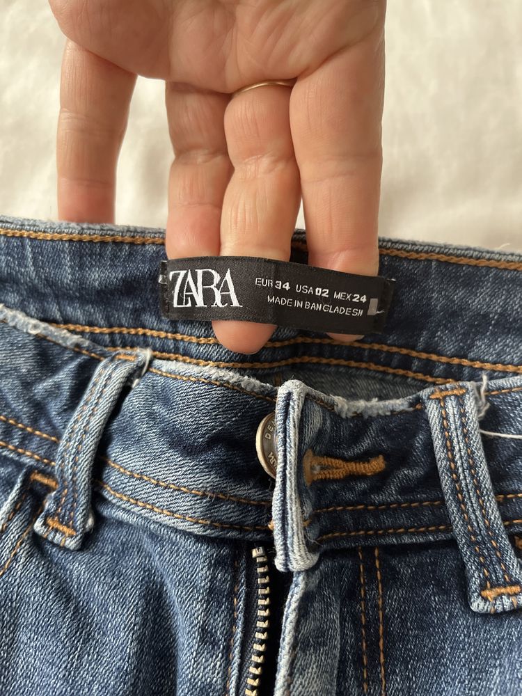Spodnie slim fit z Zara 34 XS