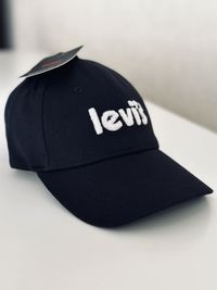 Levi’s  кепка Оригінал  Класична  Чорний колір