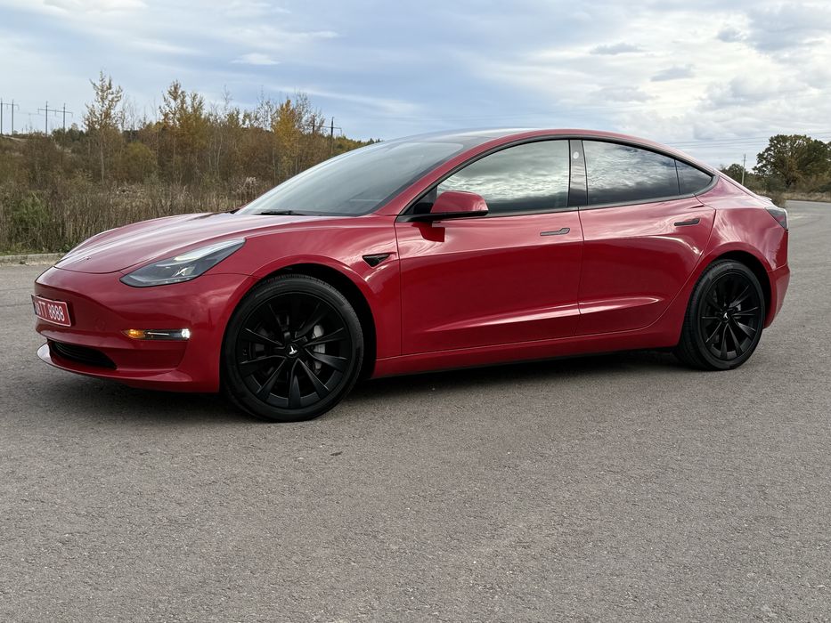 Продам Tesla Model 3 2022 Long Range Dual Motor