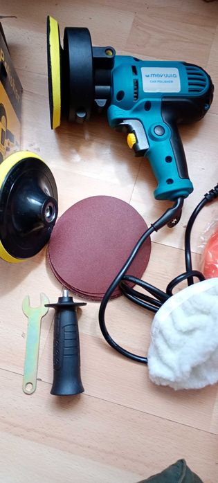 Polerka samochodowa 700w+akcesoria