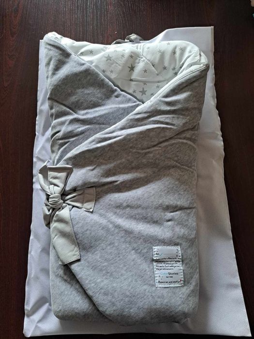 Rożek dla dzieci szary w gwiazdki wiązany ColorStories