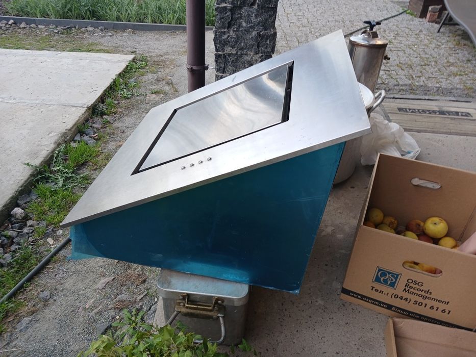 Продам Витяжка кухонна