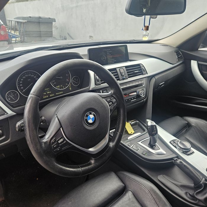 Bmw 320d xdrive 2015