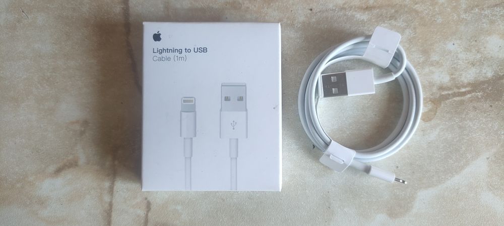 Apple Lightning USB для iPhone iPad Original