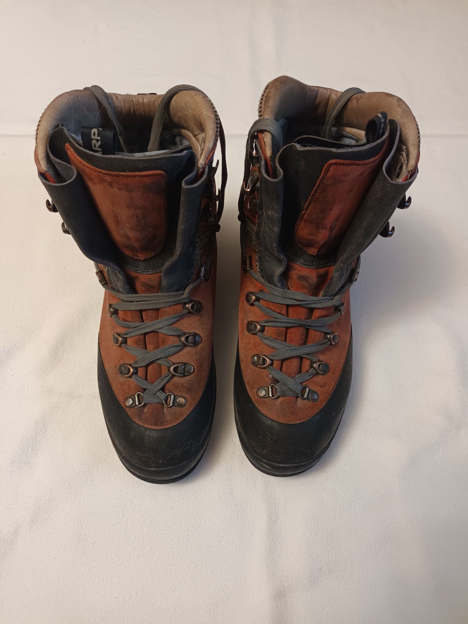 Ботинки трекинговые Scarpa gore-tex