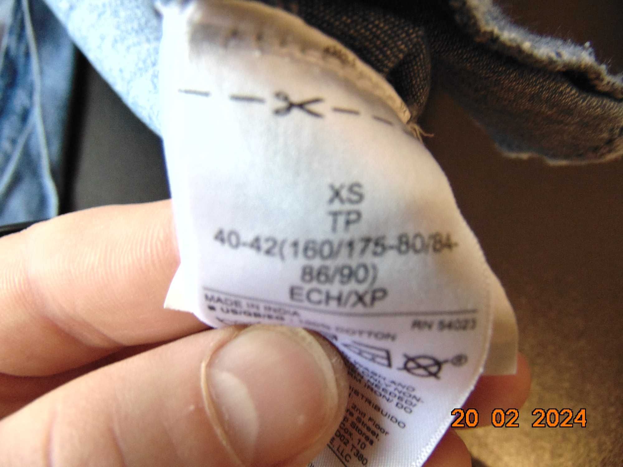 GAP Sukienka w kolorze niebieskim XS JEANS NIEBIESKA