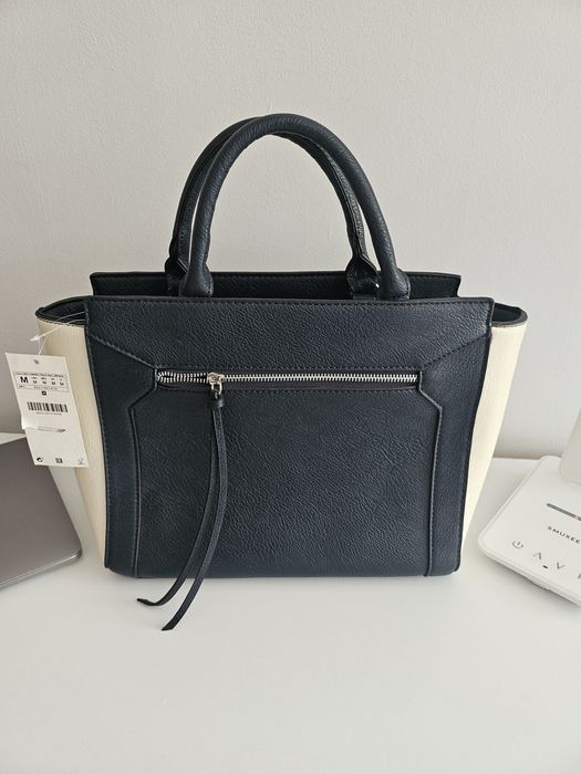 Torebka Stradivarius nowa z metką/długi pasek/granatowa praktyczna