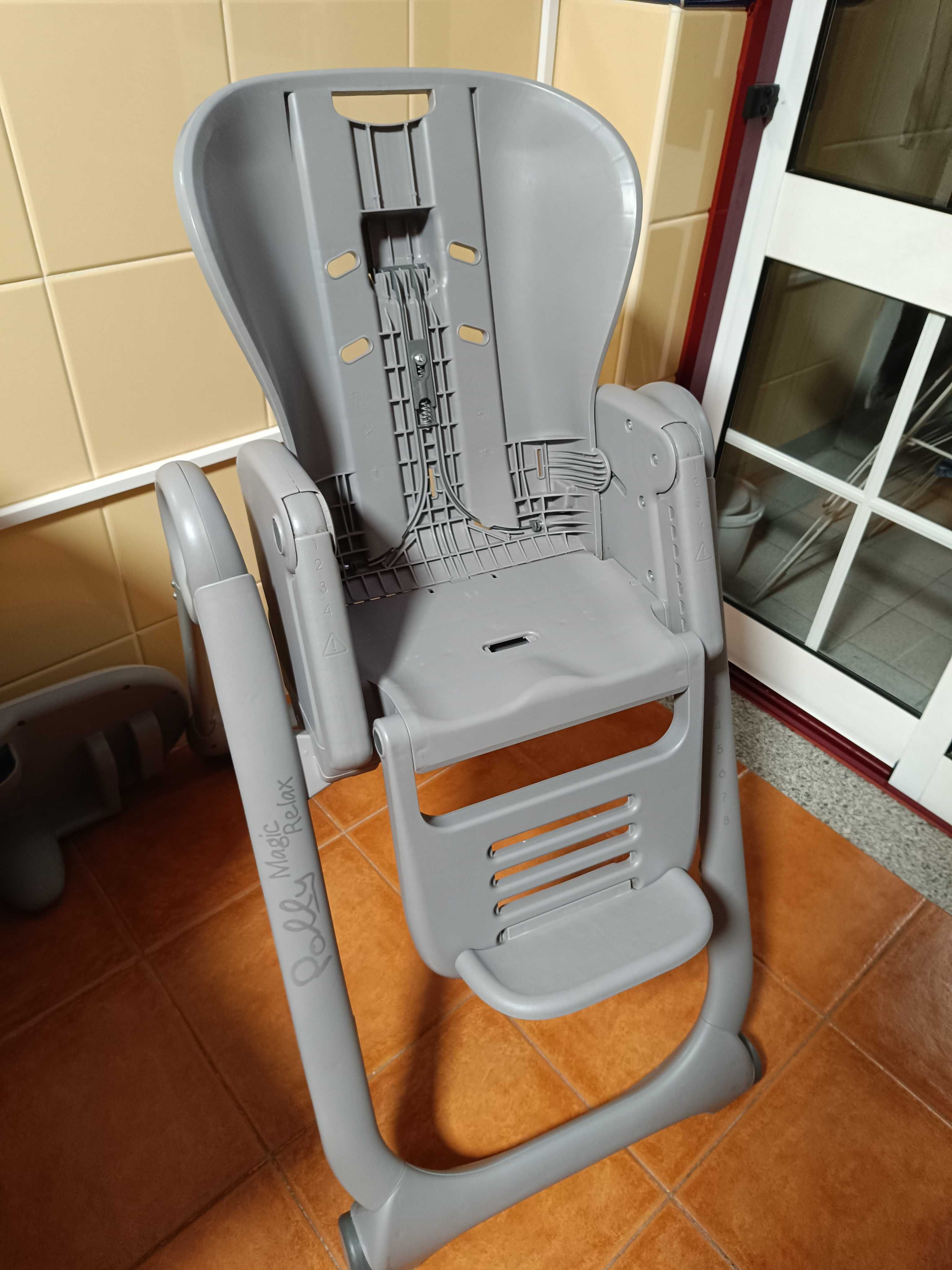 Chicco - Cadeira de papa Polly Magic Relax Graphite