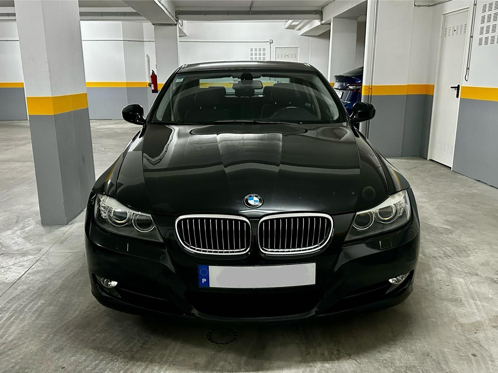 BMW 318 dA Sport Automatic - Excelente estado