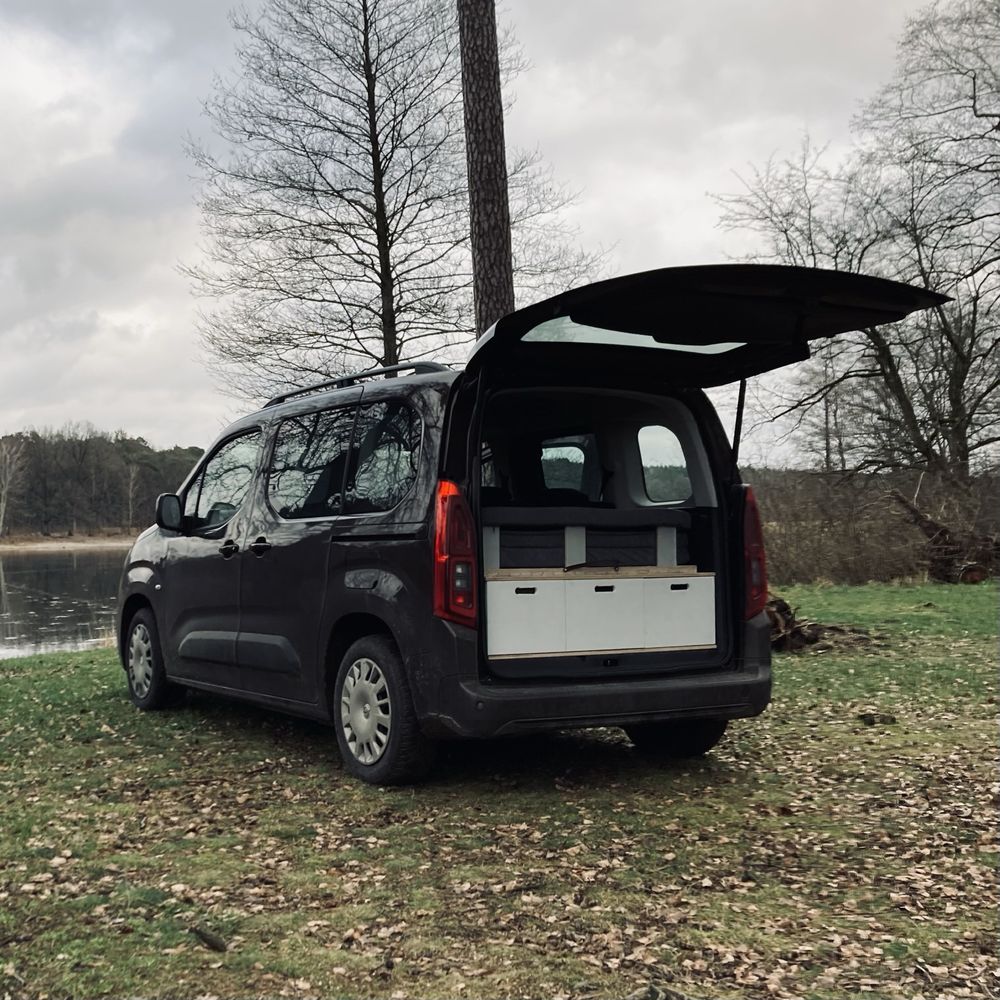 Zabudowa turystyczna kempingowa Combo ProAce Rifter Berlingo Doblo