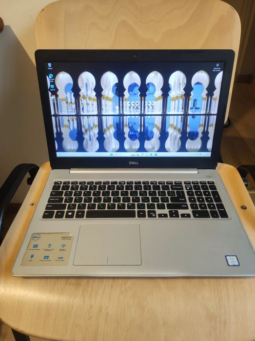 Продам ноутбук dell p75f001