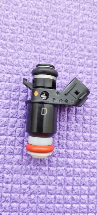 Форсунка паливна Honda Civic 1,6. 16450-pld-003