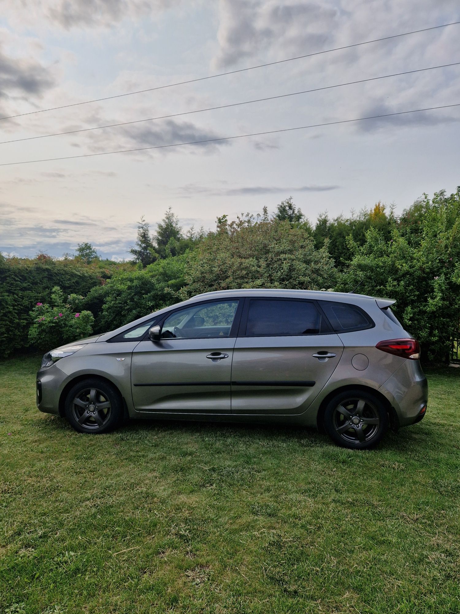 KIA CARENS 2018 r. pierwszy właściciel, serwis ASO, faktura VAT
