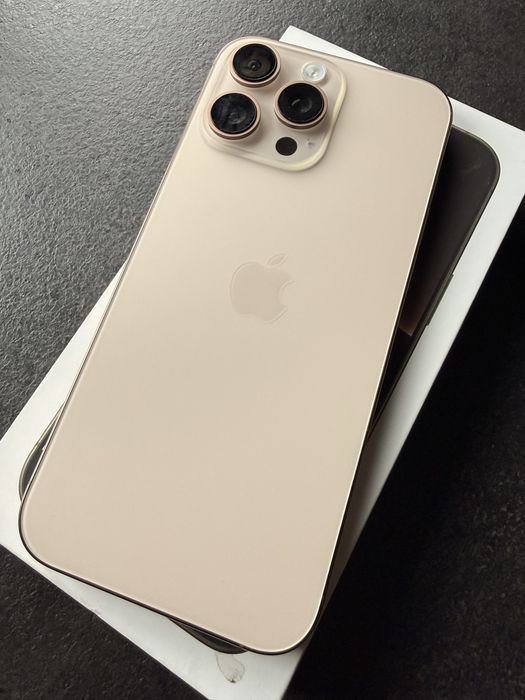 Apple iPhone 16 Pro Max 1TB 6,9" 48Mpix Tytan pustynny