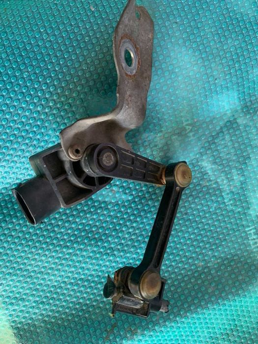 Датчик дорожного просвета Volkswagen Touareg Audi Q7 Porsche Cayenne