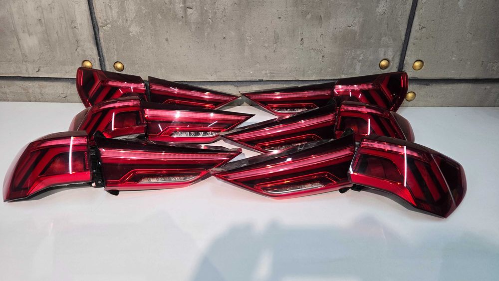 Audi Q3 83A задні стопи ліхтарі оригінал Європа комплект