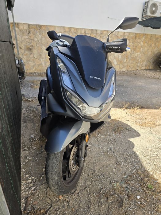 Honda pcx 125 cc /2022