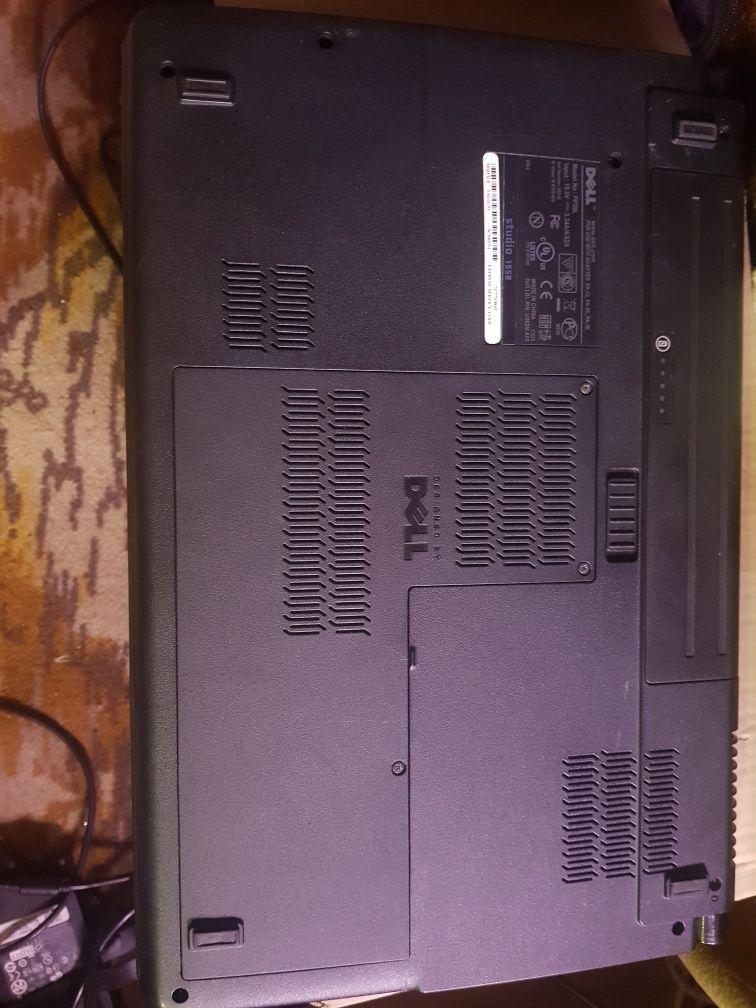 Продам ноутбук Dell Latitude 1558