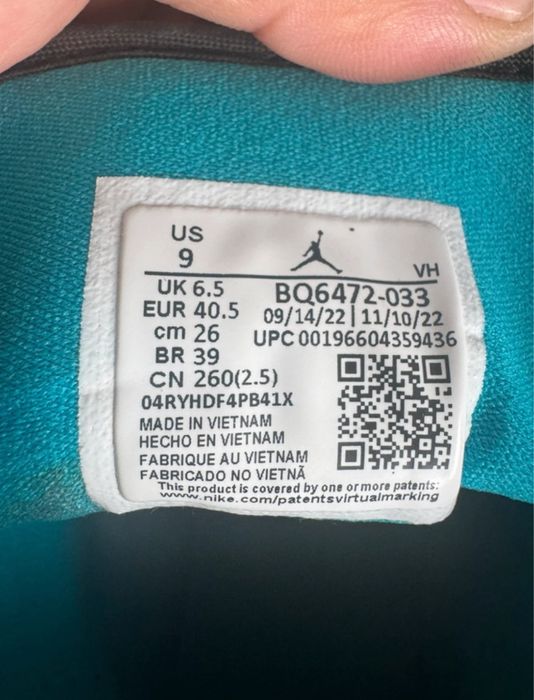 Nike Jordan 1 MID Novos