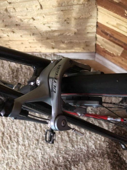 Шосейний велосипед , карбон, індивідуальна комлектація