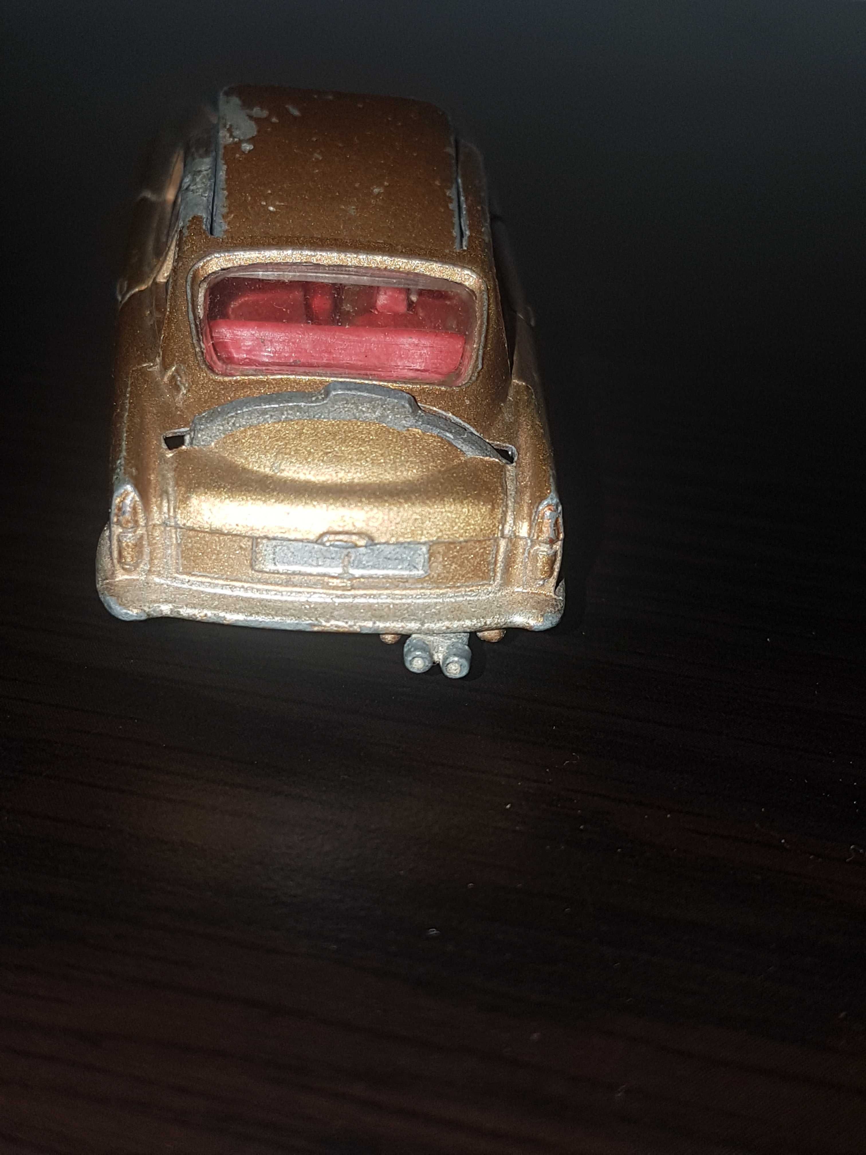 Miniatura Corgi Toys James Bond Aston Martin DB5