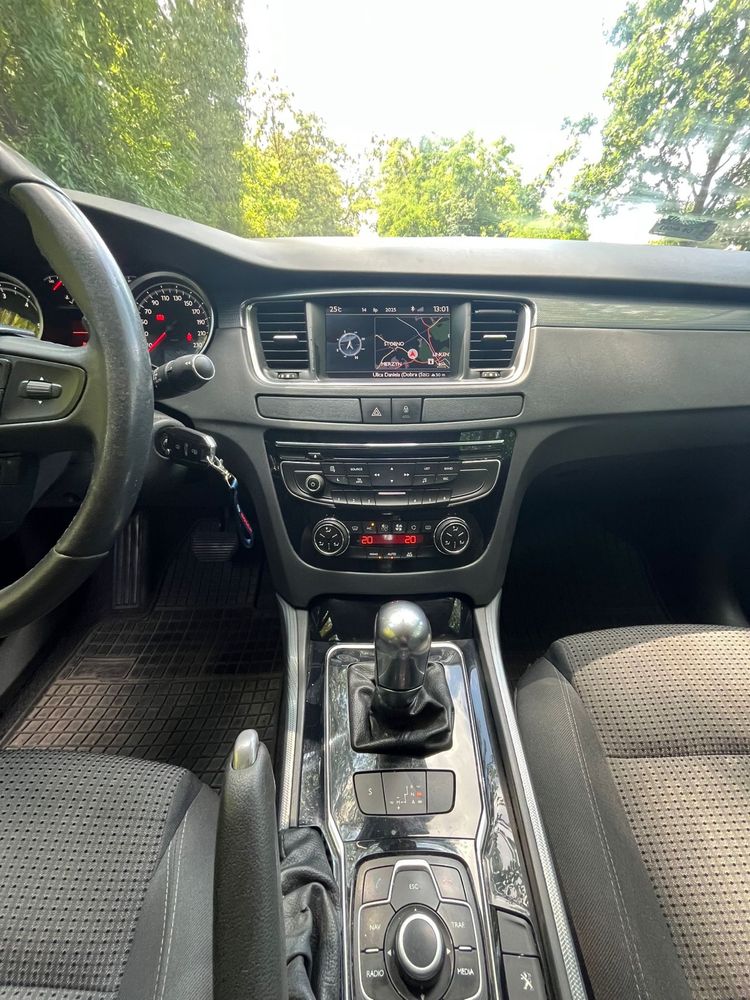 Peugeot 508 1.6 e-Hdi Sedan 2011