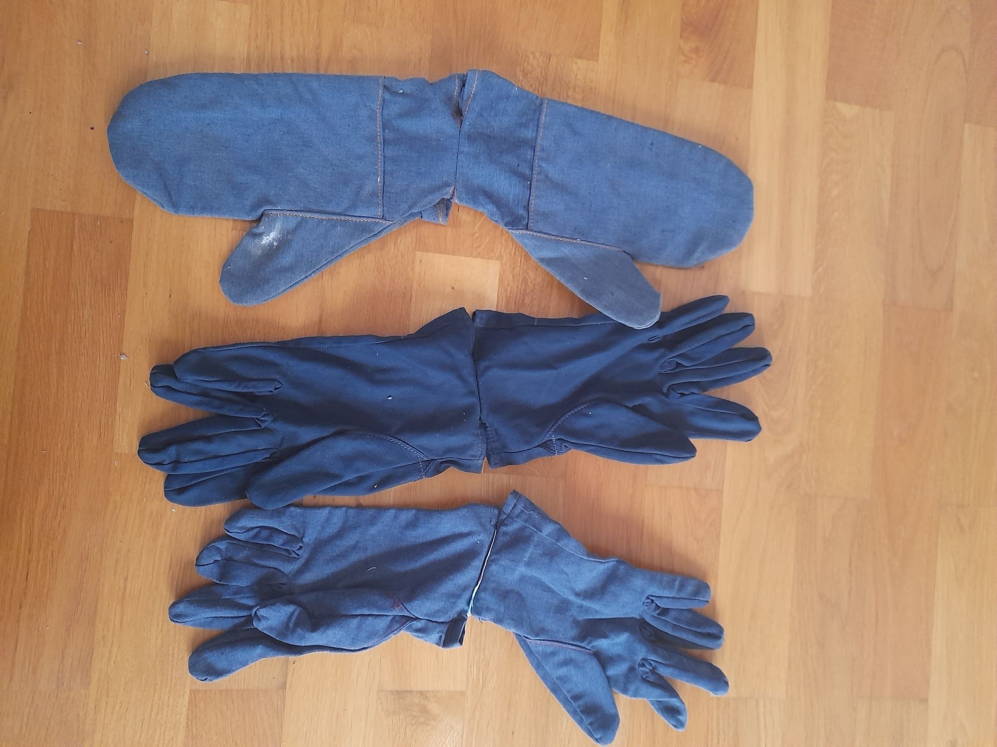 Rękawiczki z PRL-u,  Rękawiczki 3 pary