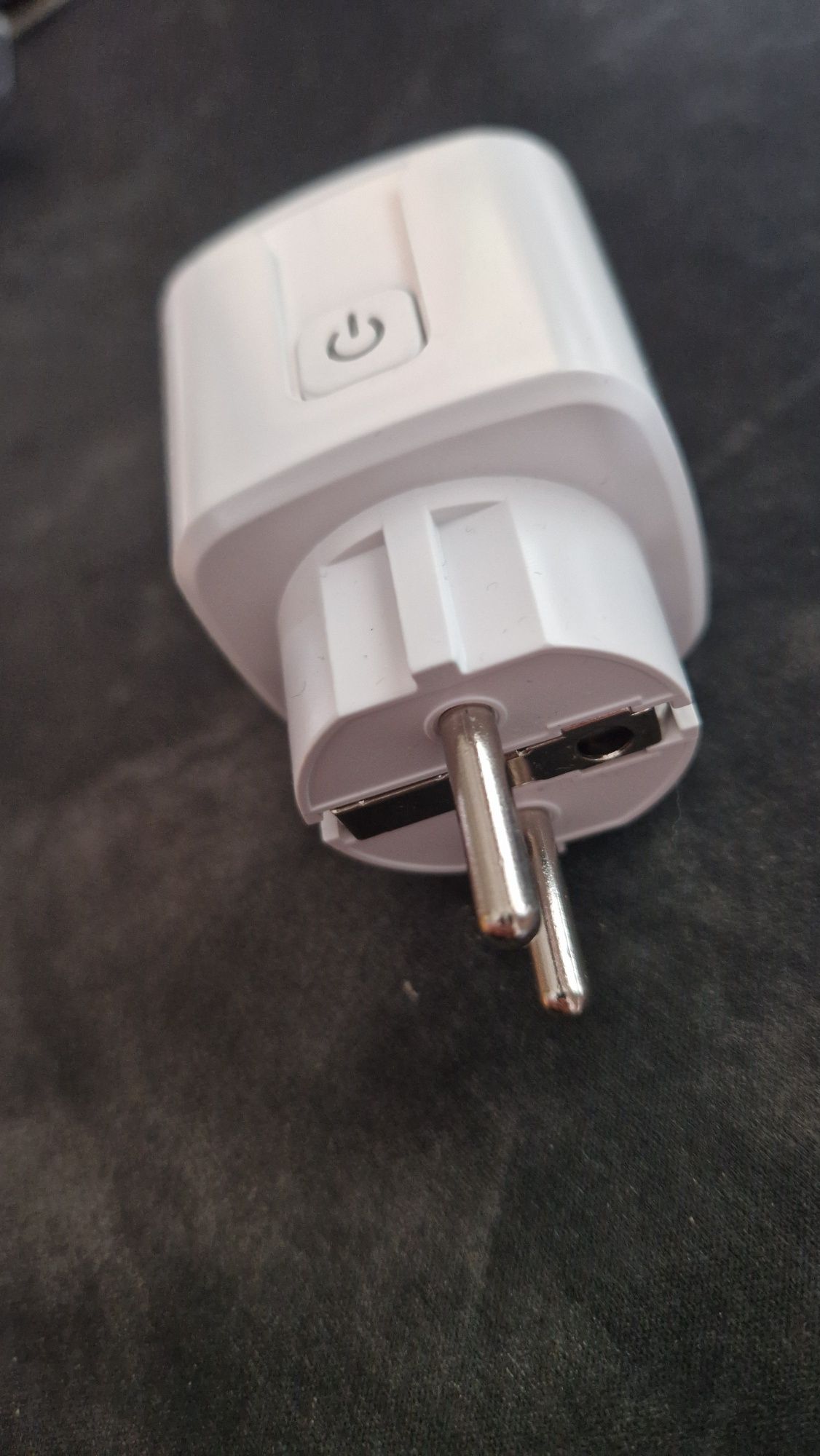 Inteligentne gniazdko Tuya Wifi Smart Plug białe