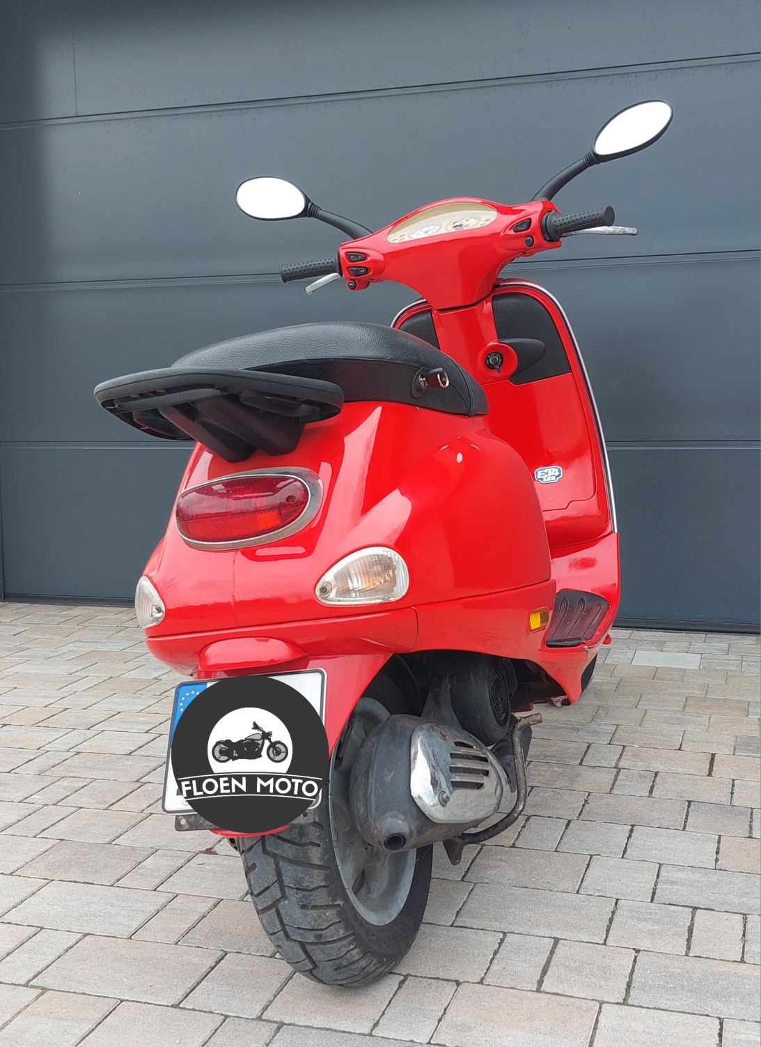 Piaggio Vespa ET4