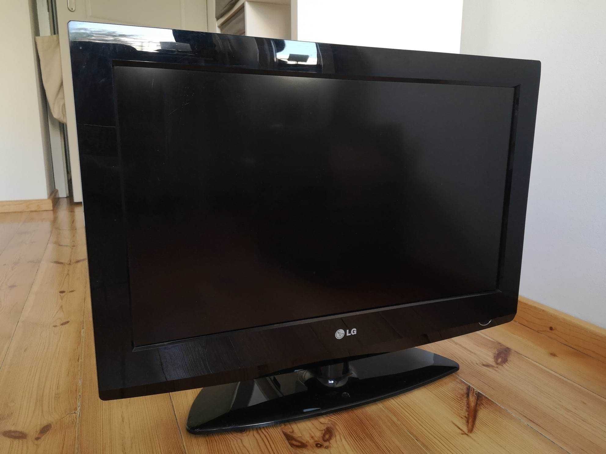 Telewizor LG 26" w 100% sprawny