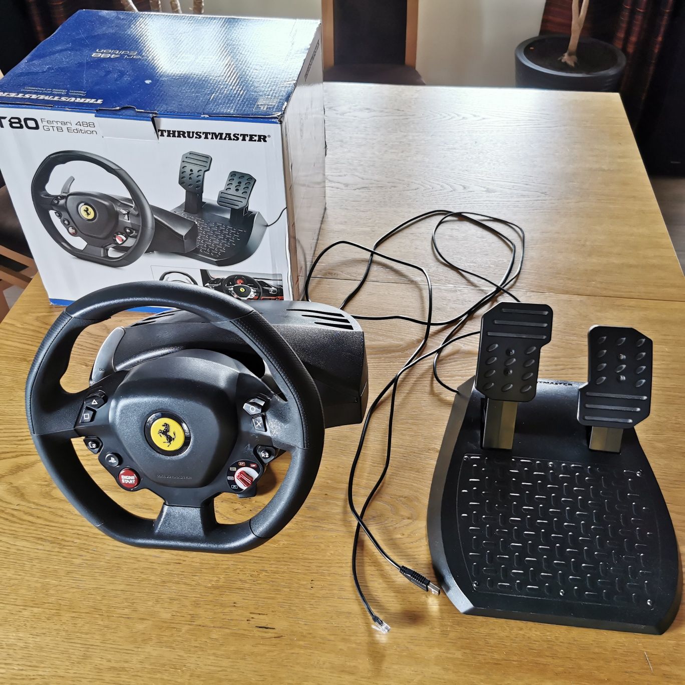 Kierownica Thrustmaster T80