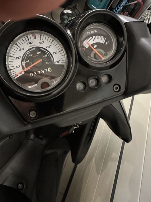 Yamaha aerox 50 cm nowa org 2000 km rarytas!!