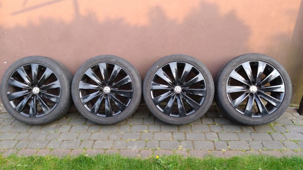 Koła alufelgi 19 cali VW